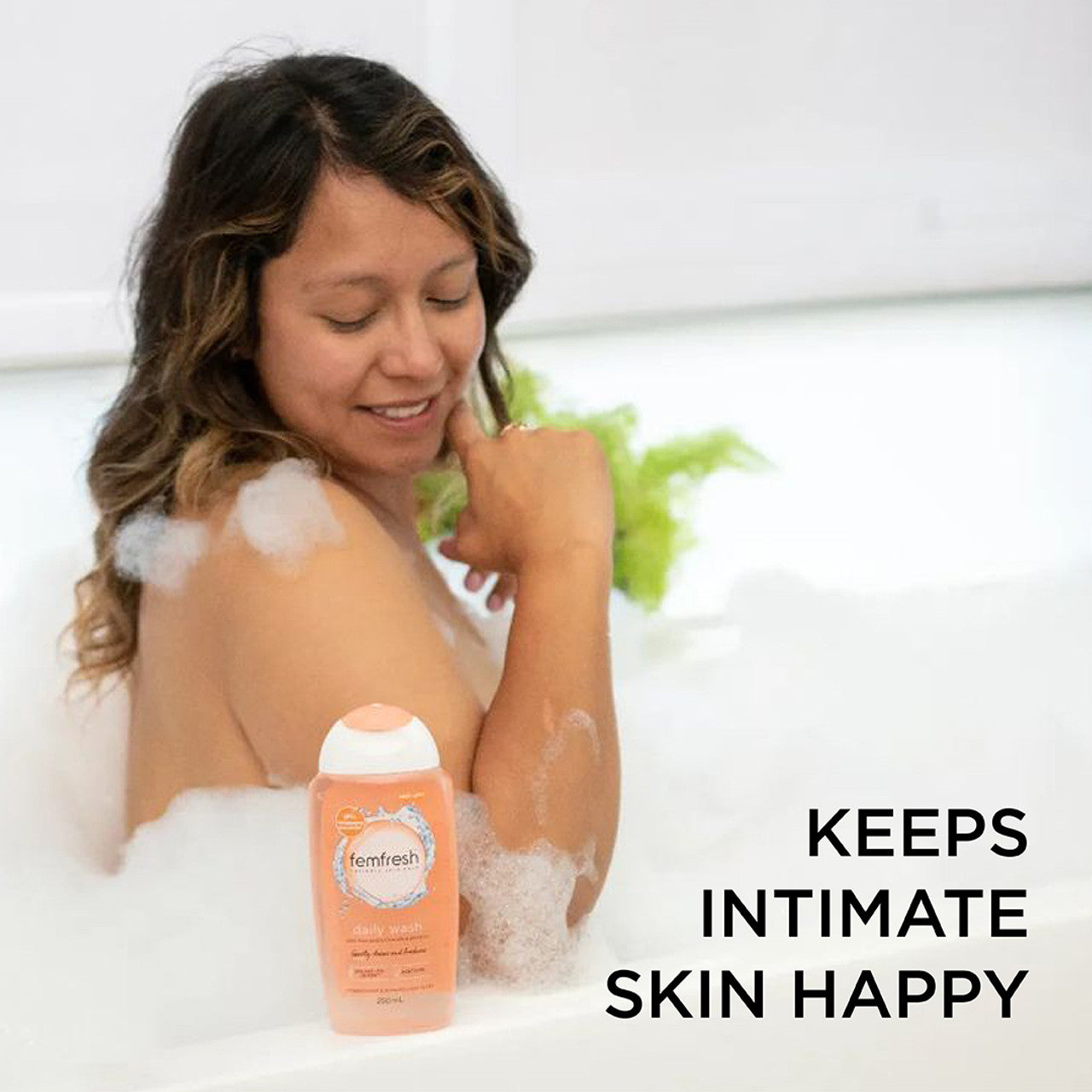 FEMFRESH Intimate Skin Care Daily Wash with Aloe Vera & Colendula Extracts Gently Cleans & Freshens - 250ml