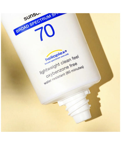 NEUTROGENA Ultra Sheer Dry-Touch Oxybenzone-Free Sunscreen Lotion Broad Spectrum SPF 70 Ultra Sheer Dry-Touch Oxybenzone-Free Sunscreen Lotion Broad Spectrum SPF 70 - 88ml