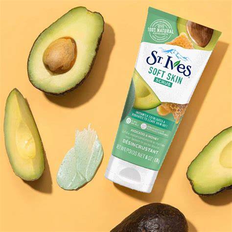 ST. IVES Soft Skin Avacado & Honey Face Scrub - 170g