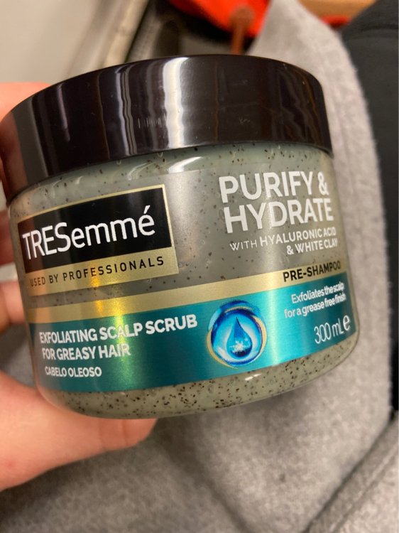 TRESEMME Purify & Hydrate Exfoliating Scalp Scrub for Greasy Hair with Hyaluronic Acid & White Clay - 300ml