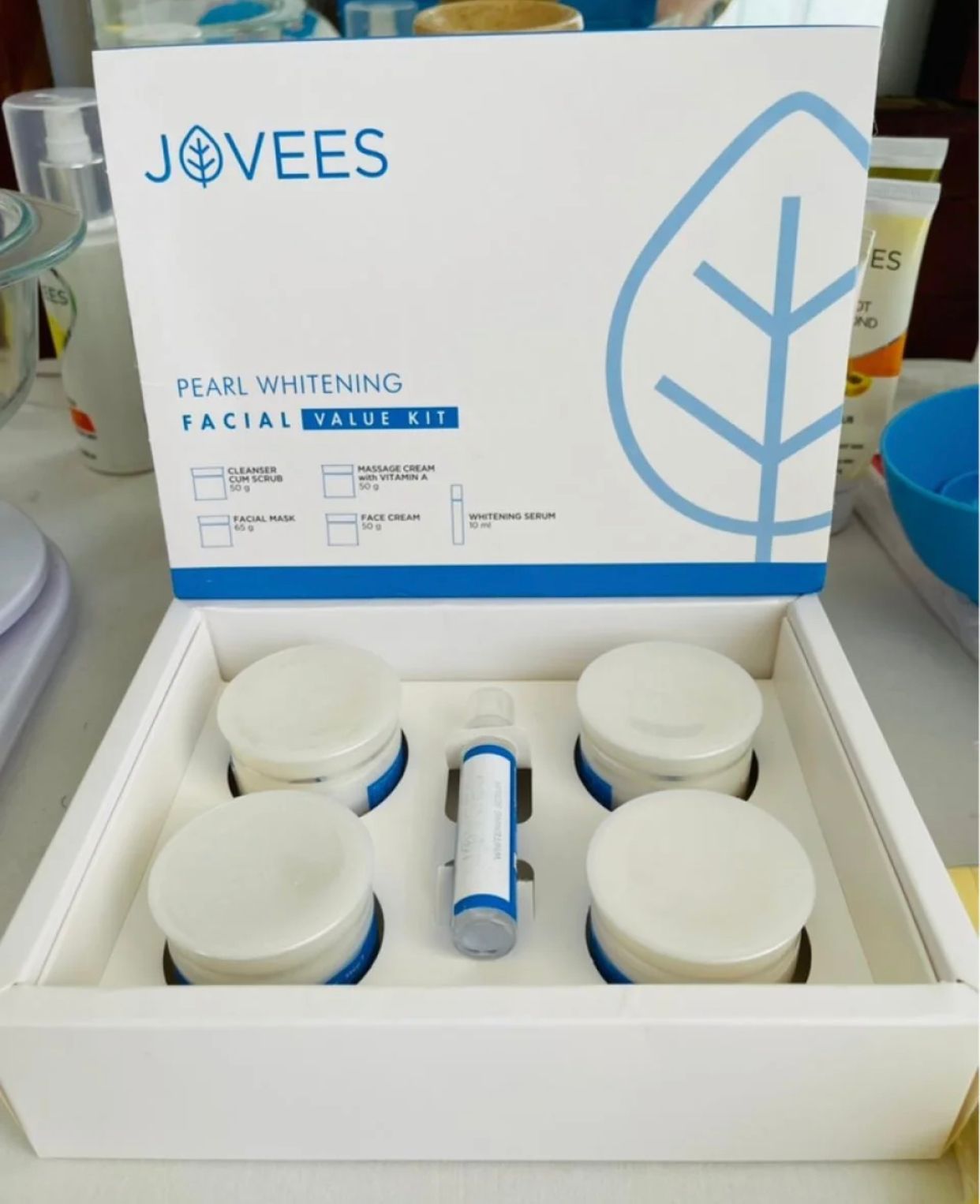 JOVEES Pearl Whitening Facial Kit 225g - Made in India